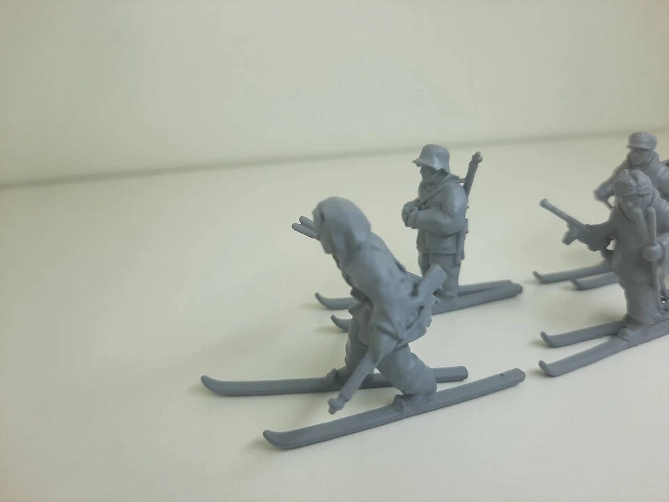 WWII Finnish Skiers Squad (5 models) Various Scales Historical Wargaming - Image 3 of 4