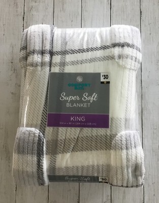 Comfort Bay Super Soft King Blanket White & Gray Plaid 90 x104  NWT