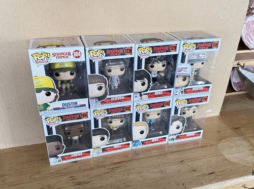 Funko Pop! Stranger Things - Mike Wheeler Mit Will's Painting - Sammlerfigur