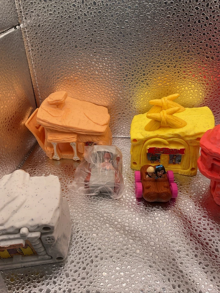 McDonald's The Flintstones 1993 película Happy Meal juego de juguetes Foto 3 de 4