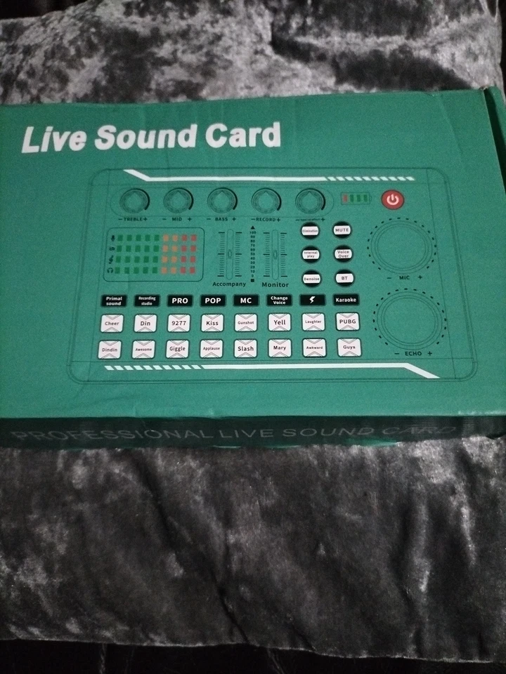 Professional Live Sound Card Iphone/Android/Laptop/Desktop/Bluetooth Used - Image 2 of 4