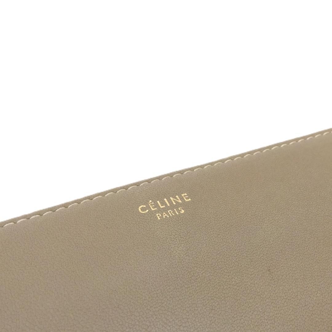 Good Condition Celine Zip Multi function Round Zi… - image 10