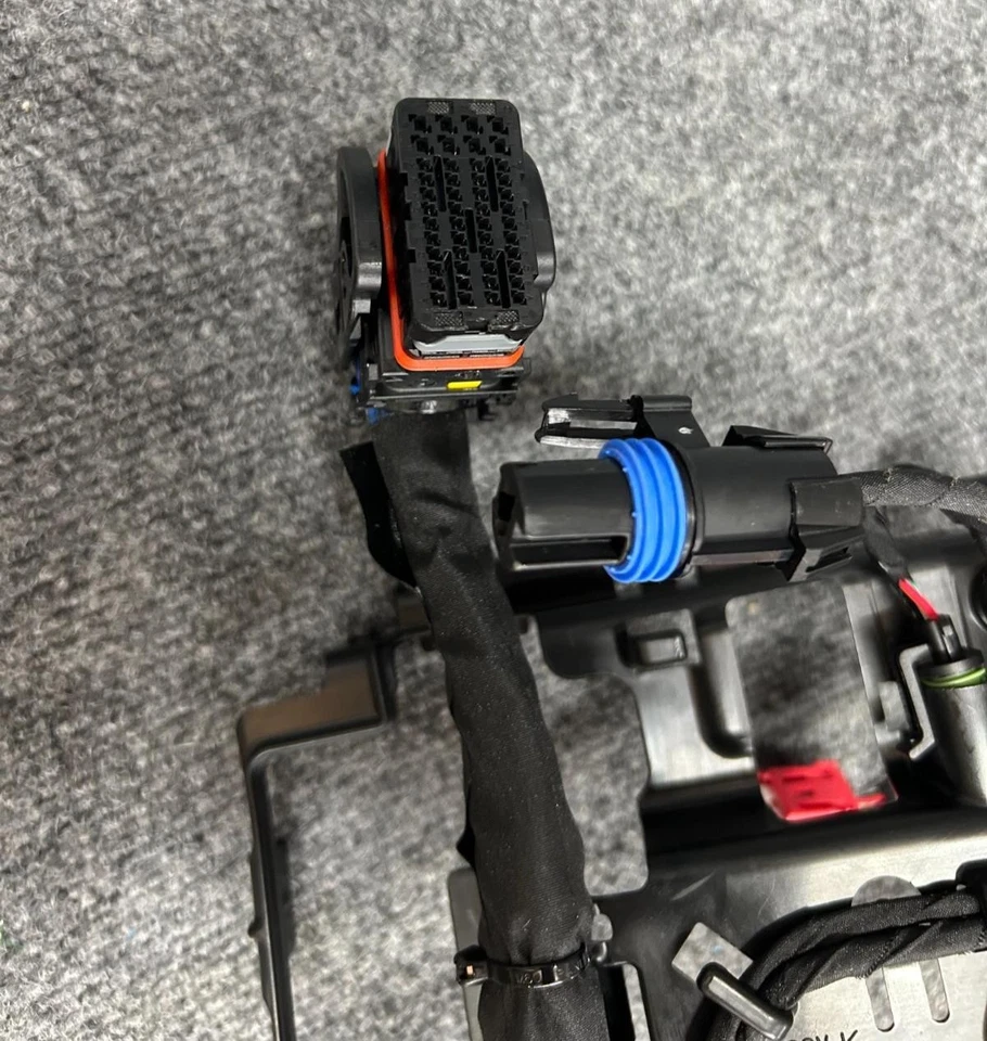 Arnés de cableado principal Softail ABS Harley-Davidson 2021-2022 OEM 69202197 Foto 4 de 4