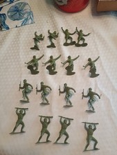 BMC Marx Recast Russian Plastic Army Men WW2 Soldier Figures - Made in USA Hj117