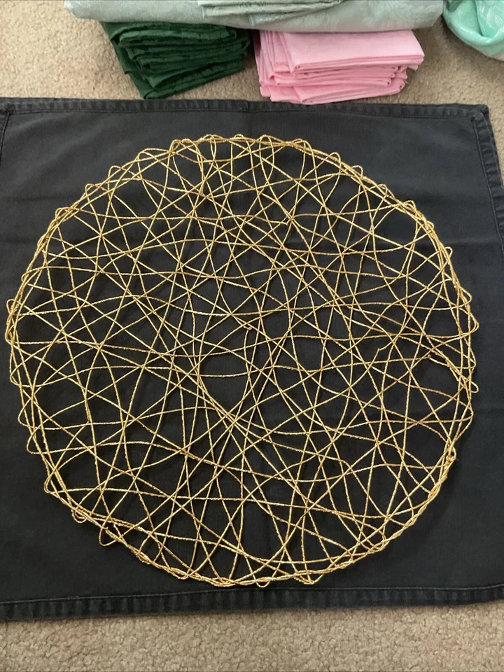 LOTE DE 4 fundas mantel individual cargador esencial habitación 15" diámetro dorado Foto 2 de 2