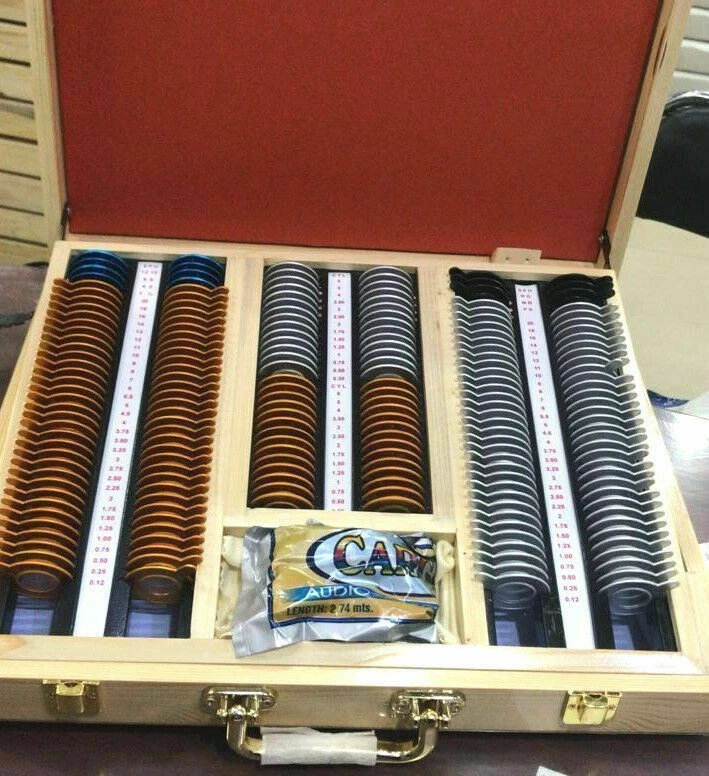 Nuevo juego de lentes de prueba 20/6 lenes con marco de prueba para equipo de optometría Foto 2 de 2