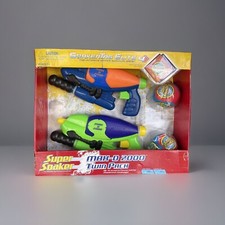    HASBRO Super Soaker Max-D 2000 Twin Pack   New in Box, 2005 RARE   