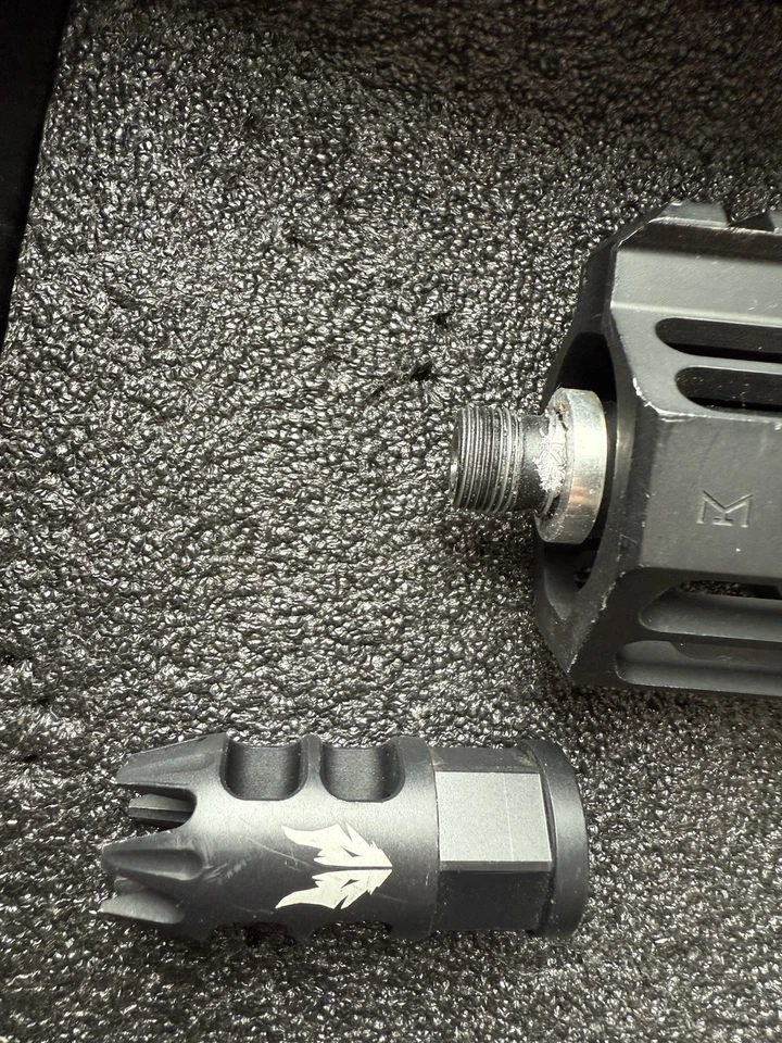 Airsoft Kit w/ Rifles, Pistol, Accessories, Magazines, Scope - Image 4 of 4