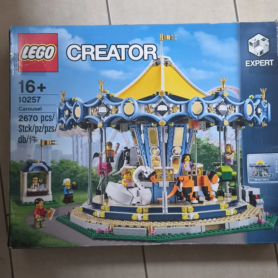 LEGO Creator 10257 Carousel