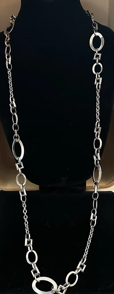 Collar Cadena Geométrica Lia Sophia MODULAR Estilo Más Largo Tono Plata Foto 2 de 4