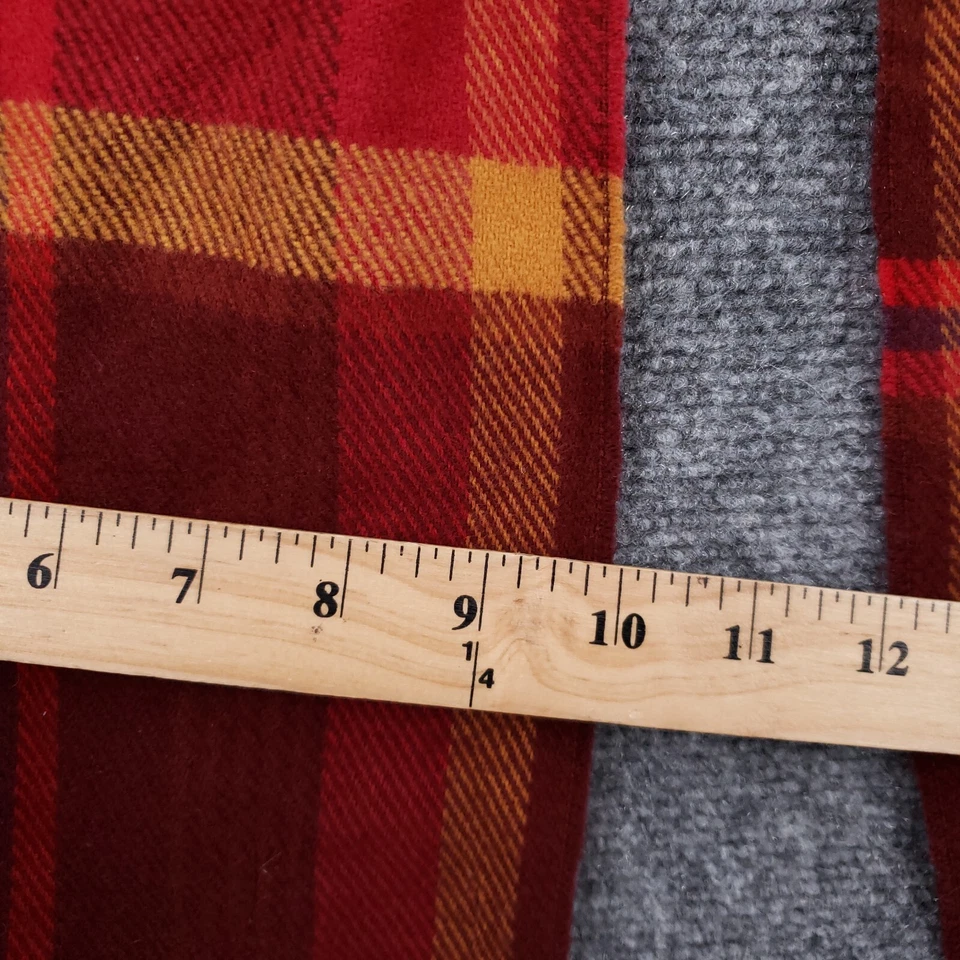 Bufanda Barneys New York para hombre a cuadros roja acrílico invierno Foto 3 de 4