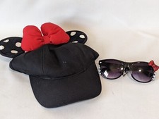 Disney Parks Adult Minnie Mouse Ears  Bow Snapback Baseball Hat With Sunglasses