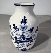 Unmarked Small Delftware Vase Hand Painted Blue 4 1/2 Inch