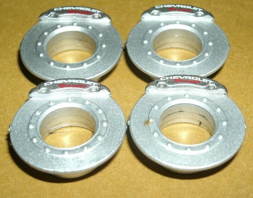 Brembo Bremsscheibe & Bremssattel Set im Maßstab 1:18 von Chevy Camaro Modell Maisto Teile - Bild 2 von 4