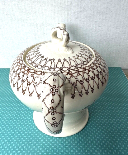 Myott Son Co England Bonnie Dundee Teapot 1930s Very Good Condition-Hard to Find - Picture 16 of 17