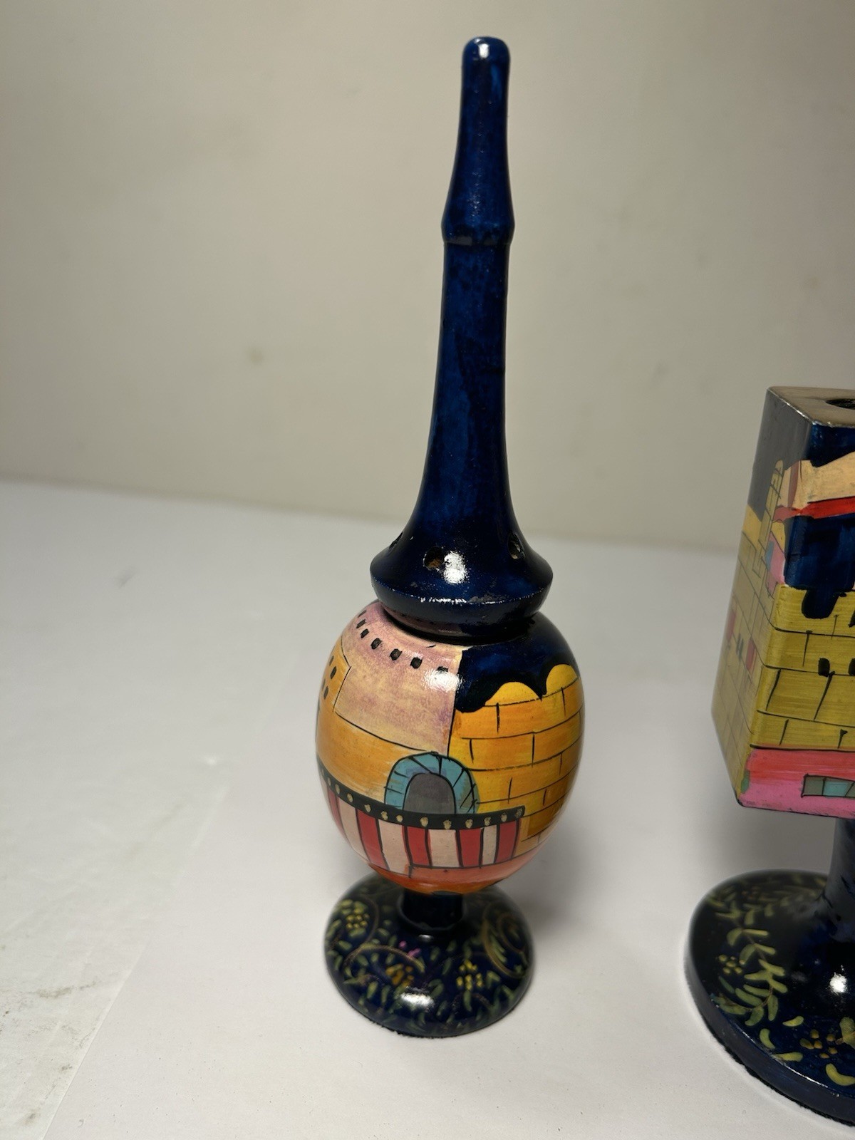 Picture 4 of 14