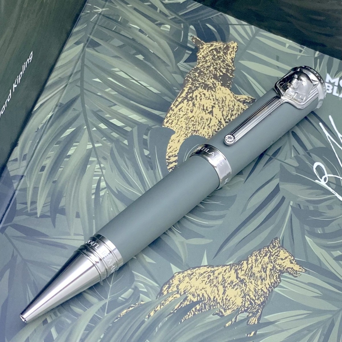 MONTBLANC タイピン カフリンクス グレー×シルバー MONTBLANC タイピン カフリンクス グレー×シルバー