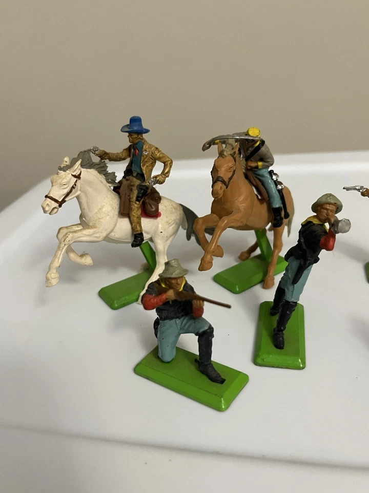 Lote De Colección De 10 Britains LTD Detalle Juguete Soldado Guerra Civil de Estados Unidos Unión Con Bandera Foto 3 de 4