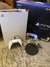 1 x Sony playstation 5 ps5 digital edition console + controller 825gb white.