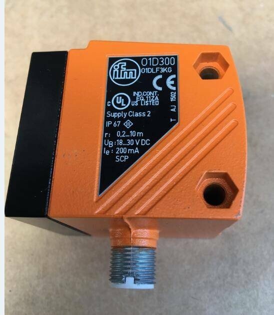 1PCS NEW IFM O1D300 Photoelectric Distance Sensor 01DLF3KG *cm