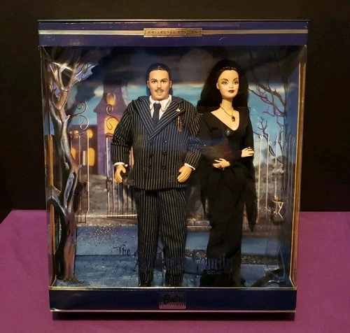 Vintage Barbie Addams Family Collector Edition Morticia and Gomez Giftset 2000