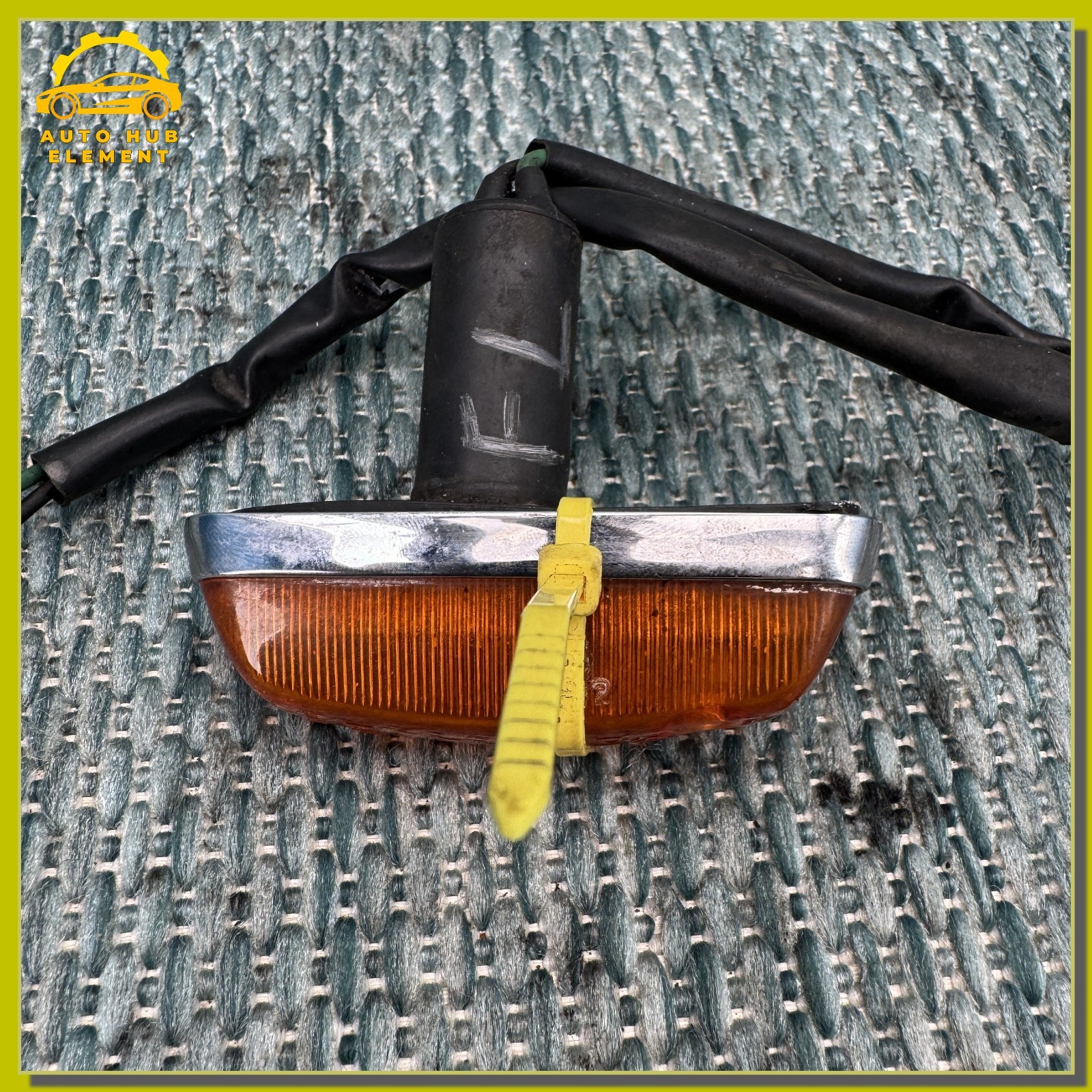 Bentley Brooklands 1992-1998 Front Right Side turn signals Set