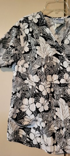 2 Scrub Tops Shirt small Women Short Sleeve Landau Purple Black White Zebra - Picture 11 of 16
