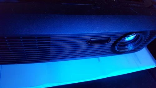 BEAMER LG BX275 DLP - + OVP (+ neuer Lampe + HDMI Adapter)