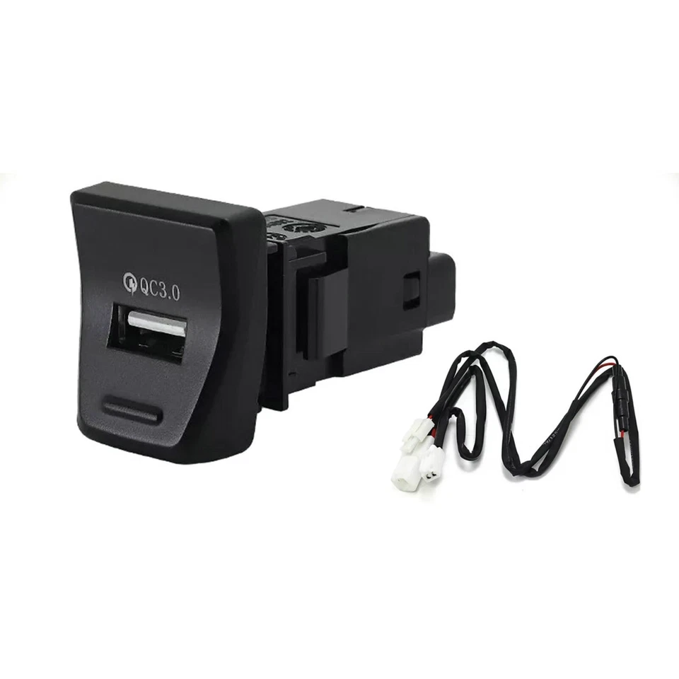Adaptador USB QC 3.0 Cargador Hub Consola Central LED Adaptador USB 2020-2022 para Toyota RAV4 2020-2022 Foto 3 de 4