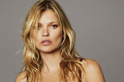 Kleines A6 Kate Moss Poster (nagelneu)