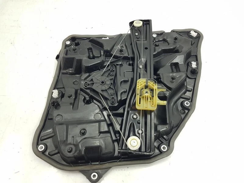 51337487087 rear power window lh for BMW 5 20 I 2016 7365167 