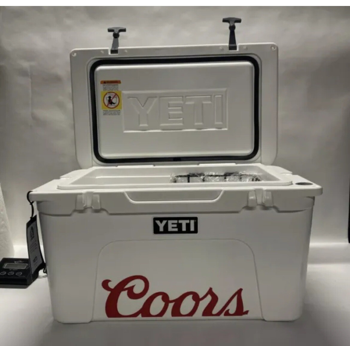 Yeti Tundra 45 Hard Cooler COORS Limited Edition RARE
