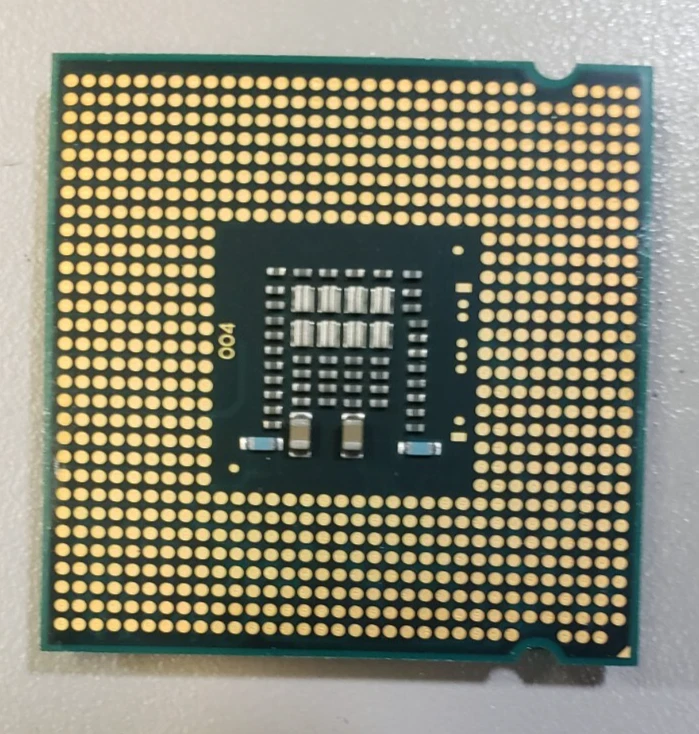 Intel Pentium E6800 3.33GHz, 2M Cache, 1066 MHz bus Speed, Socket LGA 775 - Image 2 of 2