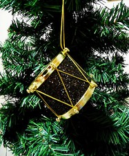 CHRISTMAS ORNAMENT MUSIC INSTRUMENT. DRUM INSTRUMENT ORNAMENT.BLACK  GOLD