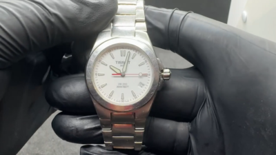 【電池交換済】TISSOT PR200 クォーツ 白文字盤 メンズ腕時計 TISSOT PR200 200M/660FT DATE STAINLESS STEEL AUTOQUARTZ MENS WATCH