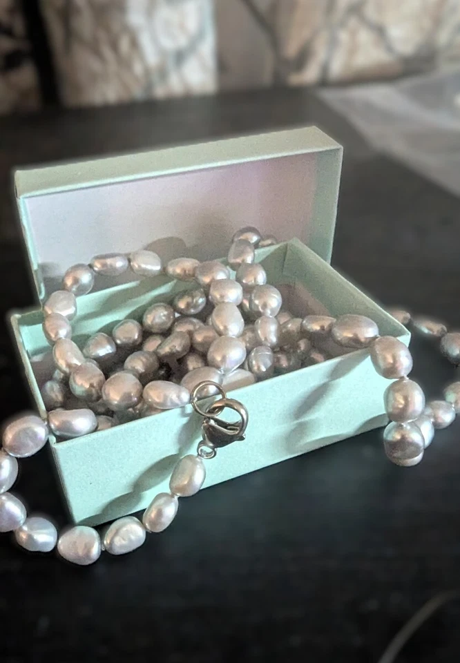 🐚 “Lustrous Intentions” HONORA 34” 银灰色戒指珍珠项链 | — 第 3/4 张图片