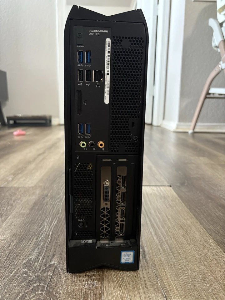 Alienware X51 R3 Gaming Intel I7, SIN RAM, SIN CABLE DE ALIMENTACIÓN, HDD no instalado Foto 2 de 4