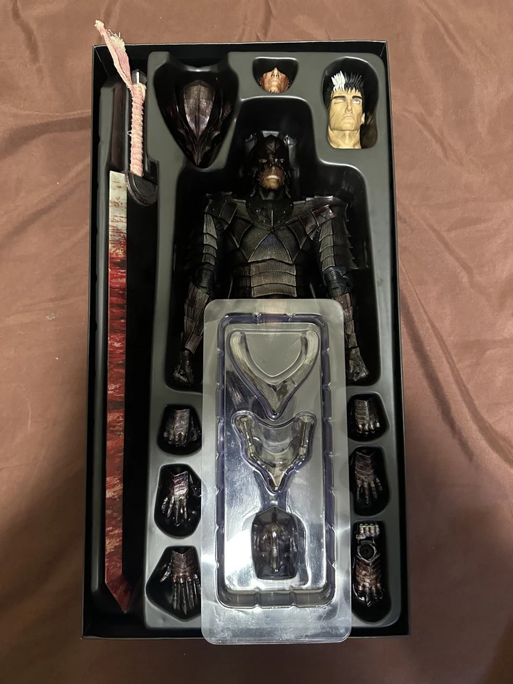 Figura ThreeZero BERSERK Guts Berserker Armor escala 1/6 edición limitada Foto 2 de 3