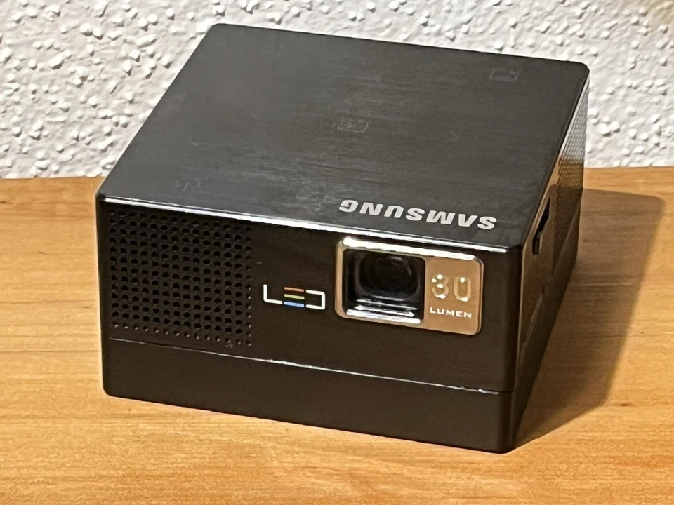 Samsung SP-H03 Pico Projektor Mini Pocket Taschen LED Beamer USB VGA DLP Anzeige - Bild 2 von 4