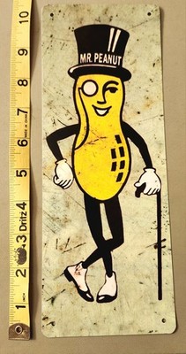 COOL Planters Nuts Mr. Peanut Metal Advertising Sign Plaque 10 Inch Candy & Nuts