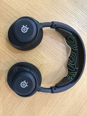 SteelSeries Gaming Headaet - Arctis Nova 5X Wireless for Xbox