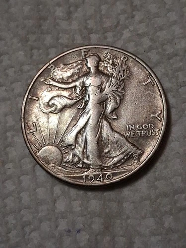 1940 S Walking Liberty Half Dollar In VF To EF Condition In My Opinion. #448