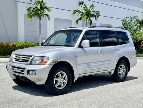 2002 Mitsubishi Montero LIMITED