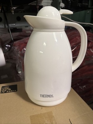 Thermos 34OZ WHT Glass Carafe, Pack of 1, white