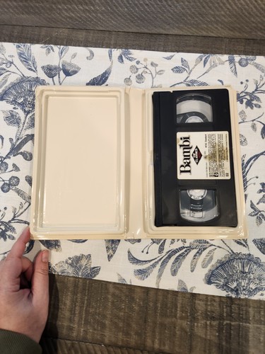 Disney Classic Bambi VHS 942 Black Diamond Edition Vintage Rare - Picture 5 of 6