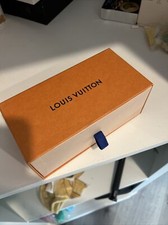 louis vuittons glasses , Black Glasses , LV , Luxury Brand