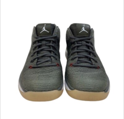 New Nike Air Jordan XXXI (31) Low Men's US 8.5 River Rock
