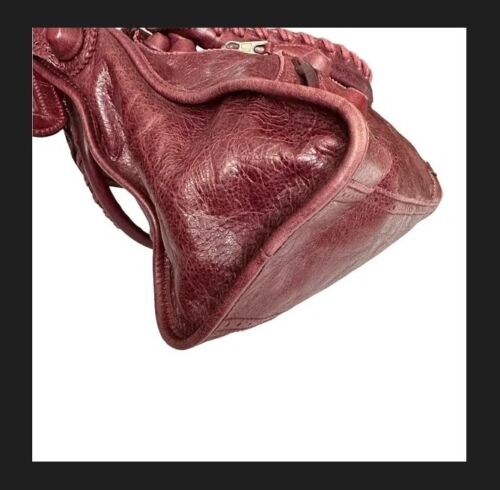 Balenciaga City distressed leather shoulder bag DARK RED/MAROON/CRANBERRY color - Picture 9 of 20