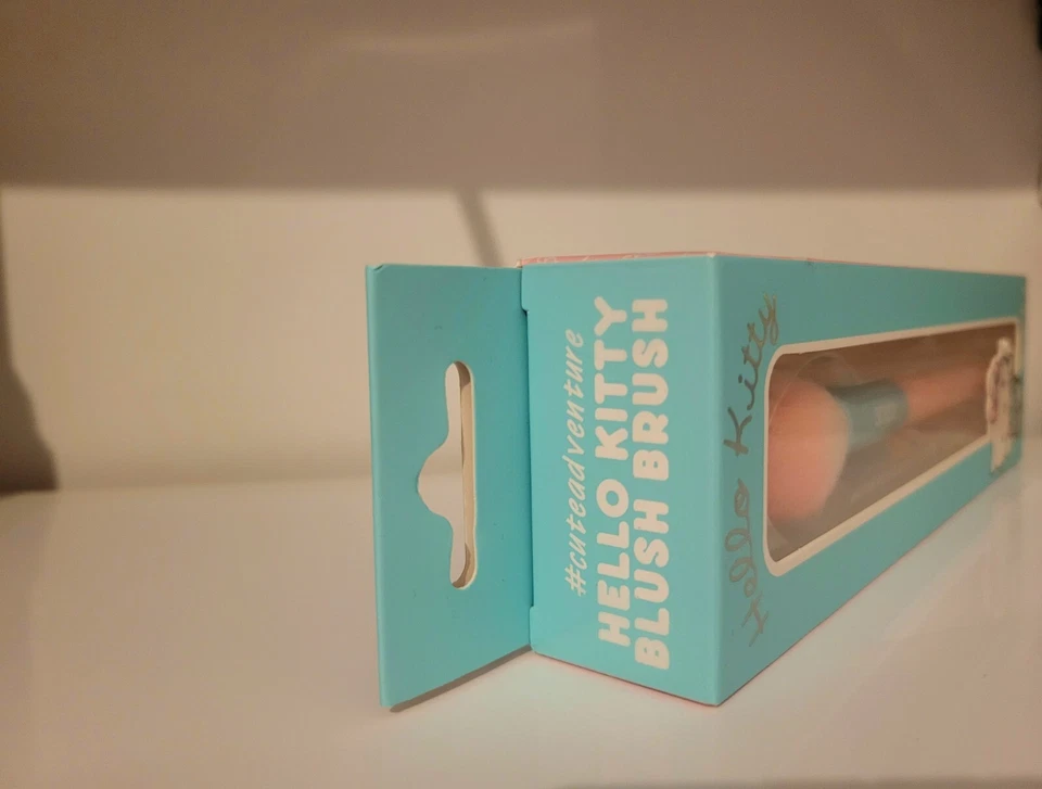 Sanrio Hello Kitty x Soda limitierter Make up Blush Brush - Bild 3 von 4