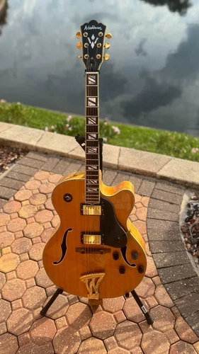 A Beautiful Washburn JS-6 1994 Wes Montgomery Model